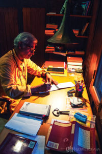 Studying; Reading; Serving Do We Truly Know God - KP Yohannan - Gospel for Asia